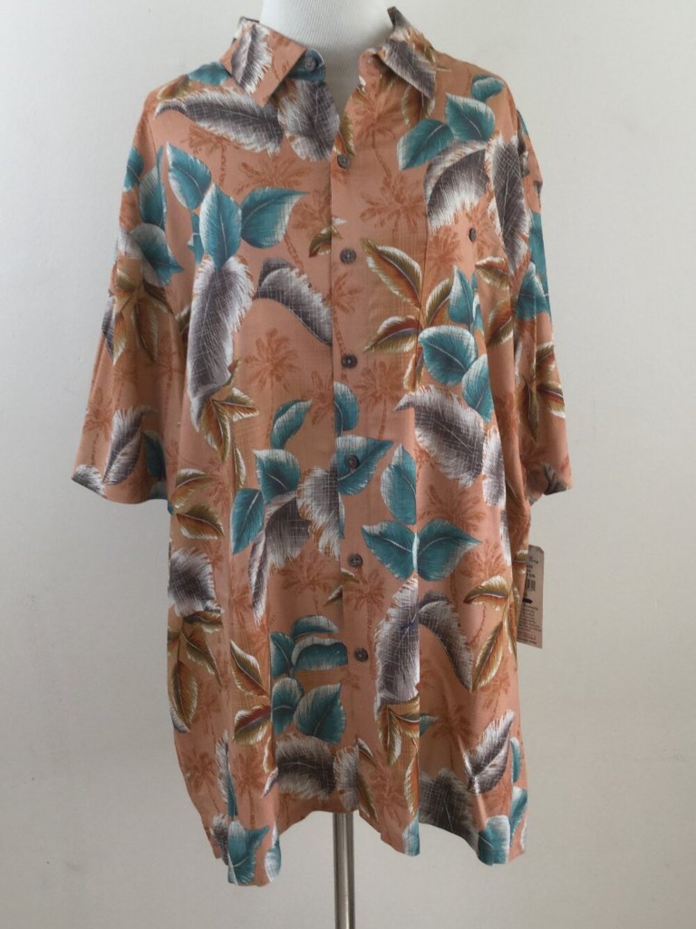 NEW Batik Bay Shirt xl